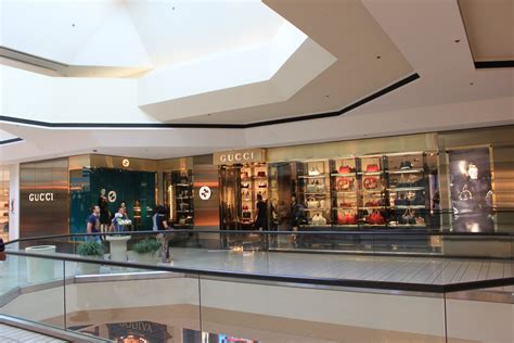 gucci beverly center los angeles.